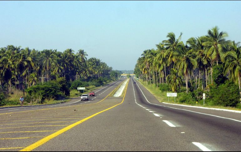 Dado que Colima limita con Jalisco, sus destinos playeros, especialmente Manzanillo, son populares entre los habitantes de Guadalajara que desean explorar fuera del estado. EL INFORMADOR / ARCHIVO