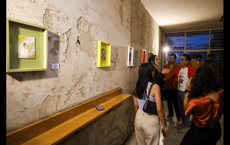 Apertura de la exposicion de pintura Camaleon de Natalia Arauz y Carina Sainz. EL INFORMADOR/A.NAVARRO