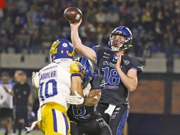 Los Reyes permitieron el resurgir de los Gallos Negros en el último cuarto. ESPECIAL