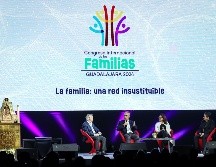 Con la visita de la Virgen de Zapopan, el Congreso Intencional de la Familia (CIFAM) que se realizó en la Expo Guadalajara, cerró actividades con un llamado a recuperar el papel de las familias en la educación de los menores. EL INFORMADOR / H. Figueroa