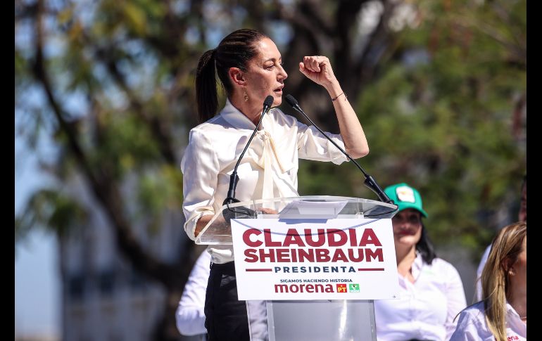 Claudia Sheinbaum refrendó su compromiso de consolidar durante su gobierno los programas sociales de apoyo a estudiantes y personas de la tercera,  además de garantizar que su incremento nunca sea por debajo de inflación. EL INFORMADOR / H. FigueroaClaudia Sheinbaum refrendó su compromiso de consolidar durante su gobierno los programas sociales de apoyo a estudiantes y personas de la tercera,  además de garantizar que su incremento nunca sea por debajo de inflación. EL INFORMADOR / H. Figueroa