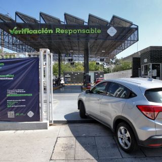 Multarán en marzo por no verificar a los autos que tengan estas placas