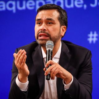 Álvarez Máynez va por academia policial para combatir la violencia