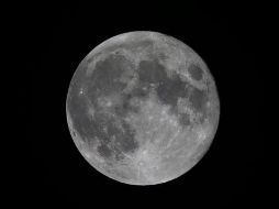 Según el jefe de Roscosmos, se trata de una misión que puede ser llevada a cabo en régimen automático y todas las soluciones tecnológicas que se requieren para ello están prácticamente listas. EFE / ARCHIVO