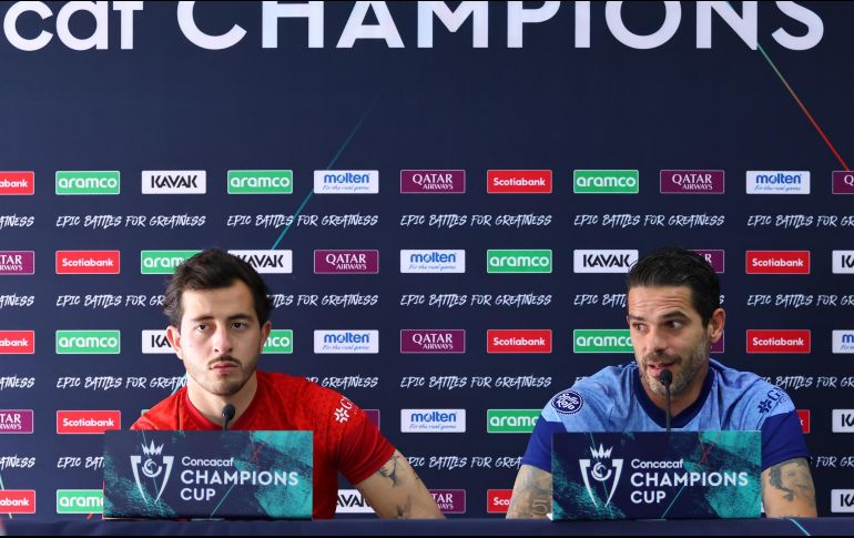 Alan Mozo y Fernando Gago en conferencia de prensa en la víspera del partido. IMAGO7/J. Cubeyro