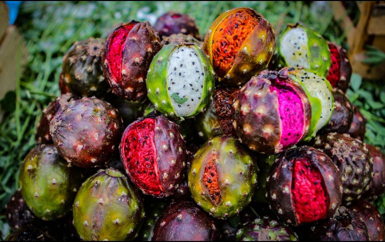 Los puestos del fruto típico de la temporada de calor se instalarán en la zona de Las Nueve Esquinas y Plaza Mexicaltzingo. EL INFORMADOR / ARCHIVO