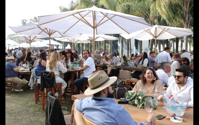 VIÑA A LA COPA PIES. GENTE BIEN JALISCO/ Christian Pérez