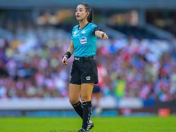 La árbitra Katia Itzel García, de 30 años, tomará ese puesto histórico tras lo realizado por Virginia Tovar, quien fue la primera mujer en pitar en primera división. IMAGO7