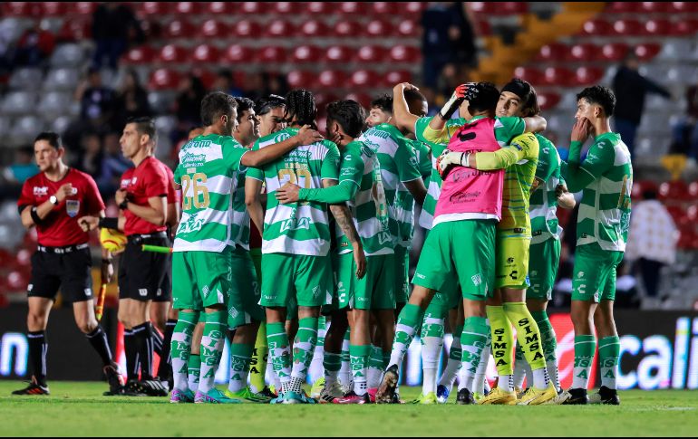 Santos acumula 10 puntos que ubican al equipo de La Laguna en el sitio número 13, cerca de la zona del Play-In. IMAGO7