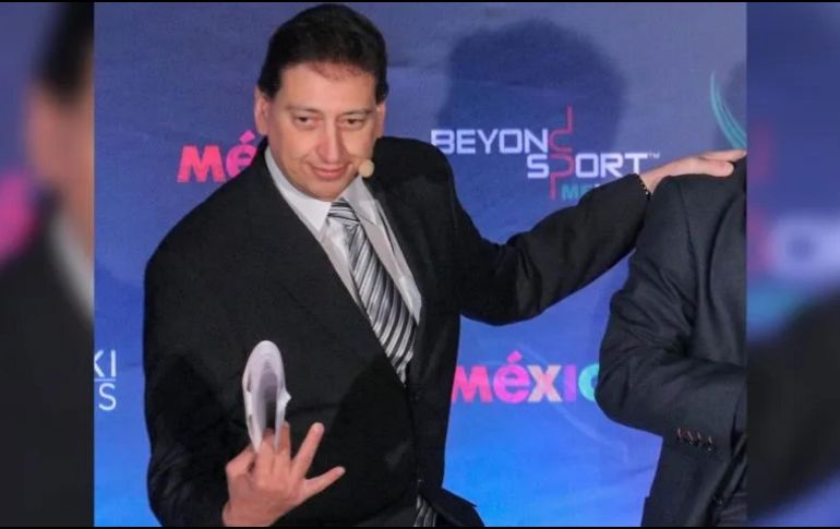 ENRIQUE BURAK. El anuncio de Pepe Segarra sobre su salida de TUDN generó conmoción en los seguidores y fanáticos de 'Los Tres Amigos'. IMAGO7