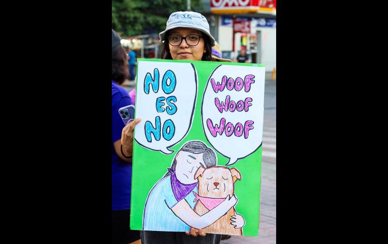 Miles de mujeres se reunieron en diferentes puntos de la ciudad de Guadalajara  como parte de las manifestaciones del Día Internacional de la Mujer, celebrado el 8 de marzo. EL INFORMADOR / A. Navarro