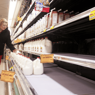 Cuidado con la leche descremada; estas son sus contraindicaciones