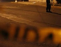 Las autoridades señalaron que el motociclista fue llevado a la Cruz Verde Las Águilas. El caso quedó bajo investigación de la Fiscalía de Jalisco.