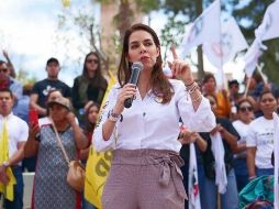 La candidata agradeció a quienes la recibieron en estos dos municipios, visitados como continuación de su gira en aquella región de la Entidad. CORTESÍA.