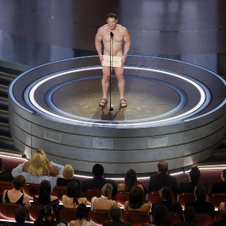 John Cena aparece desnudo en los Premios Oscar; esta fue la razón (VIDEO)