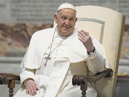 El Papa Francisco recibió distintas críticas por “sugerir” que Ucrania debería negociar su retirada del conflicto bélico con Rusia para tener paz en la región. AP
