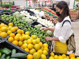 Se otorgaron reconocimientos a gasolineras y tiendas de autoservicio por mantener precios bajos. EL INFORMADOR / ARCHIVO