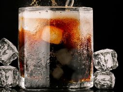 Los estudios realizados por especialistas de Profeco resaltan que los refrescos se clasificaron en dos categorías: calóricos y no calóricos, así como aquellos que utilizan edulcorantes como endulzantes. Unsplash