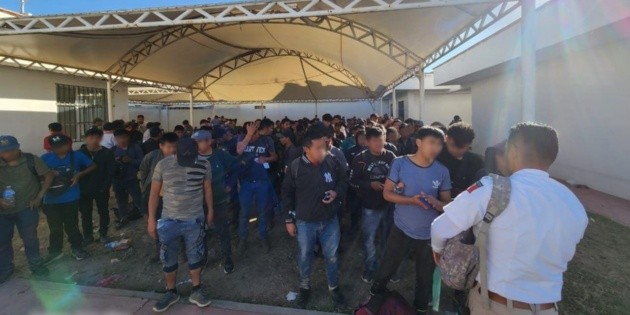 INM rescata a 221 personas migrantes en una casa en Puebla