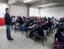 Con el acto del ciclo escolar 2023-2024, la Secretaría de Educación Pública informó que 24 millones 93 mil 801 alumnos finalizaron exitosamente la educación básica. SUN / ARCHIVO
