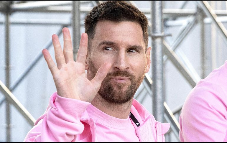 Los aficionados mexicanos esperan poder ver al actual Balón de Oro contra sus equipos. EFE/C. Herrera