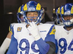 El defensa estableció una marca de 111 derribos de quarterback. AP/S. Wenig