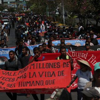 Exigen justicia por el estudiante asesinado de Ayotzinapa, Yanqui Kothan