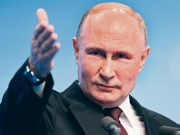 El mandatario expresó que ha defendido, literalmente, con las armas en las manos los intereses del pueblo. EFE