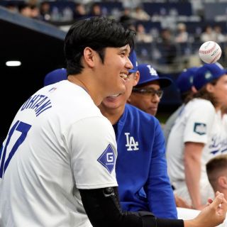 Dodgers podría ver a Ohtani haciendo algo más que batear este año