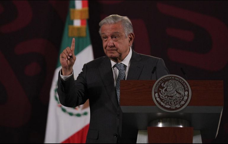 López Obrador destaca que Pemex debe mantener su carácter público, pues señaló que es palanca para el desarrollo. SUN / F. Rodríguez