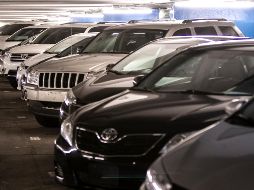 La Condusef indica que las causas más recurrentes de los usuarios al momento de presentar una queja, tienen que ver con la falta de claridad al leer los contratos. NTX / ARCHIVO