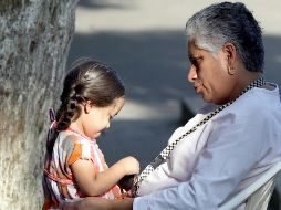 El Informe Mundial de la Felicidad 2024 se centra este año por primera vez en analizar la felicidad en las diferentes etapas de la vida. EL INFORMADOR / ARCHIVO