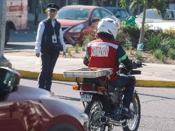 Parra Sandoval dijo que el CEPAJ intensificará campañas para promover el uso de cascos certificados de seguridad, conducir dentro de los límites de velocidad y con medidas de seguridad. EL INFORMADOR / ARCHIVO