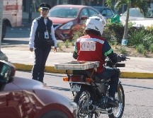 Parra Sandoval dijo que el CEPAJ intensificará campañas para promover el uso de cascos certificados de seguridad, conducir dentro de los límites de velocidad y con medidas de seguridad. EL INFORMADOR / ARCHIVO