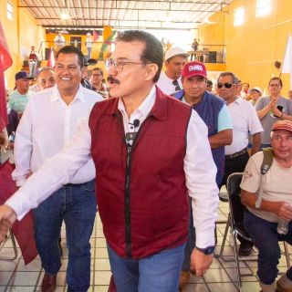 Carlos Lomelí se compromete a ejercer con amor a Jalisco en caso de ser elegido Senador