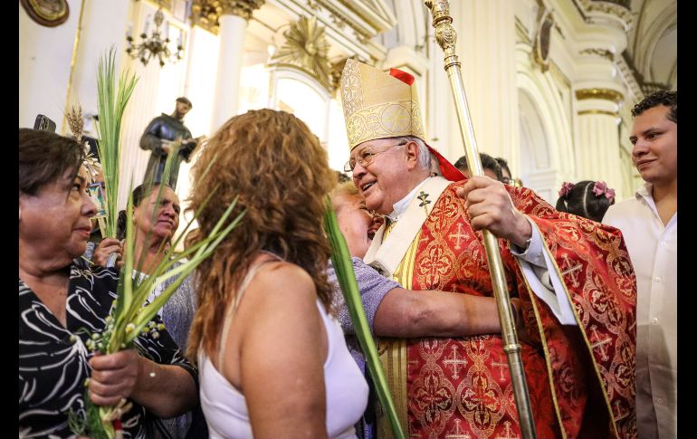 El Cardenal de Guadalajara, José Francisco Robles Ortega, hizo un llamado a las personas a vivir la Semana Santa como la culminación de un proceso que se inició el miércoles de ceniza con la oración. EL INFORMADOR / H. Figueroa