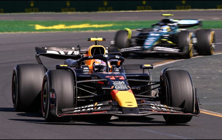 Tras el quinto lugar obtenido en el GP de Australia, el tapatío Checo Pérez bajó al tercer sitio de pilotos, con 46 puntos. AFP / W. West