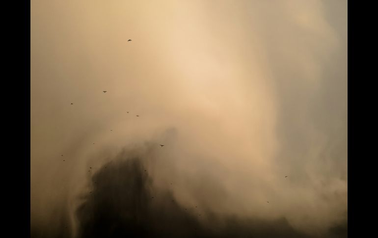 Las tolvaneras son un peligro para los conductores, lo mejor es tener mucha precaución. Unsplash