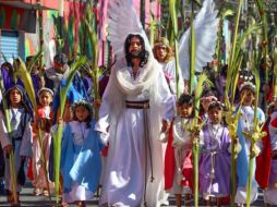 Este año, Christopher Gómez Hernández, estudiante de 22 años, interpreta el papel de Jesús. FACEBOOK/COSSIAC