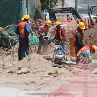 Tasa de desempleo alcanza nuevo mínimo en febrero: Inegi