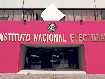 El INE declara que es improcedente la prohibición de "La Hora Nacional". EL INFORMADOR / ARCHIVO