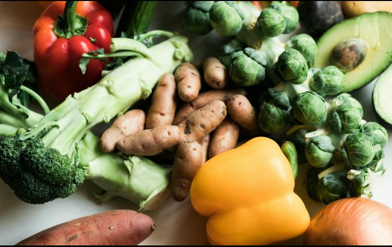 Los pimientos son ahora populares en todo el mundo debido a su versatilidad culinaria y a sus impresionantes propiedades nutricionales. Unsplash.