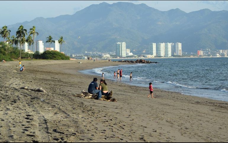 Tan solo en 2023 Puerto Vallarta recibió más de seis millones de visitantes, de acuerdo con la Secretaría de Turismo (Secturjal). Pixabay.