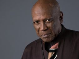 El actor Louis Gossett Jr. obtuvo el premio de la Academia en el año 1983 por su papel en 