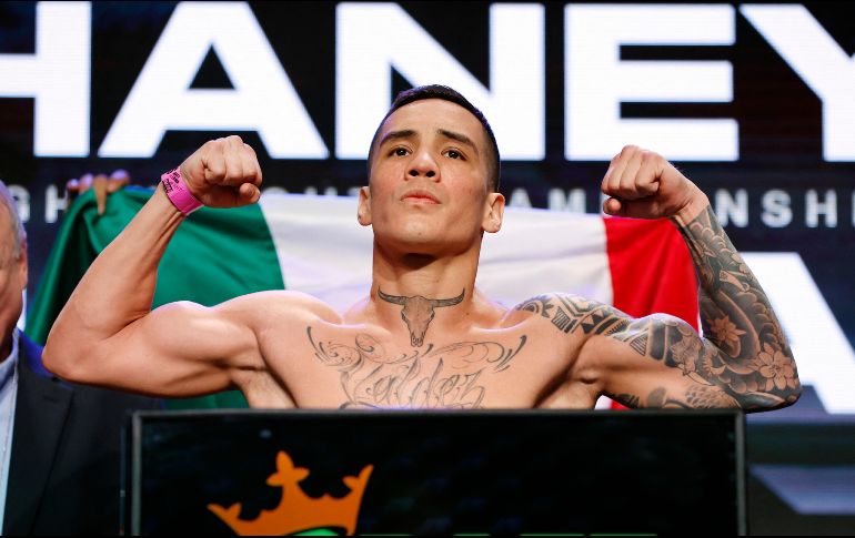 Después de pasar por momentos complicados como la derrota ante Emanuel “Vaquero” Navarrete, el sonorense Óscar Valdez volvió a coronarse como campeón mundial de boxeo. AFP / ARCHIVO