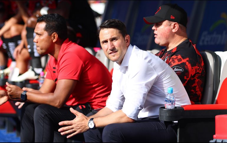 El director técnico rojinegro, Beñat San José se dijo molesto y contrariado porque no le hicieron caso dentro del terreno de juego. IMAGO7.