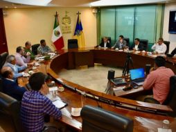 Mantendrán sesión permanente de la mesa de trabajo en caso de cualquier eventualidad. ESPECIAL