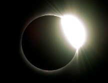 Los municipios mencionados podrán disfrutar del evento astronómico durante dos horas con 41 minutos. AFP/ ARCHIVO