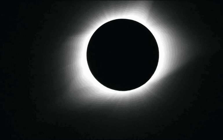 A lo largo de la historia, las civilizaciones antiguas se han sentido fascinadas por los eclipses, lo cual ha llevado a la creación de varios mitos y leyendas en relación con estos fenómenos. NASA/Nat Gopalswamy