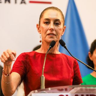 Promete Claudia Sheinbaum "trolebús elevado" en segundo piso para la ZMG